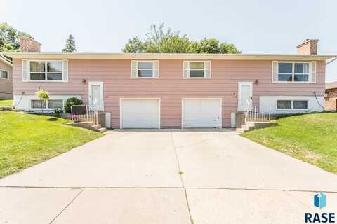 2105 S Marday Ave, Sioux Falls, SD 57103
