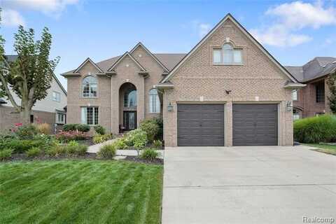 50600 Koss Drive, Macomb, MI 48044