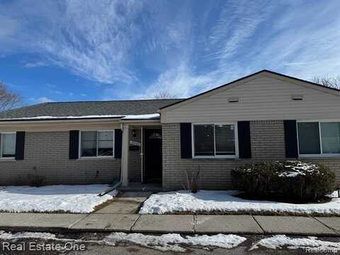 26745 Franklin Pointe Drive, West Bloomfield, MI 48034