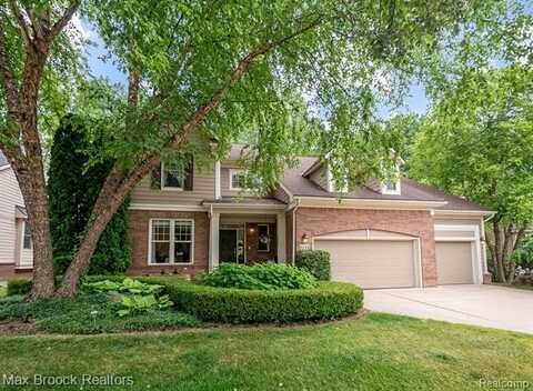 6144 Strawberry Circle, Commerce Township, MI 48382