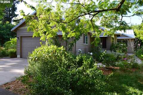 18615 S GRASLE RD, Oregon City, OR 97045
