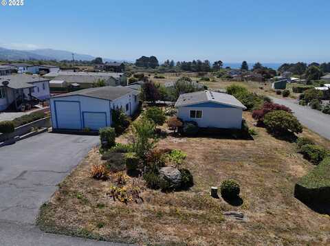 98620 CAMELLIA DR, Brookings, OR 97415