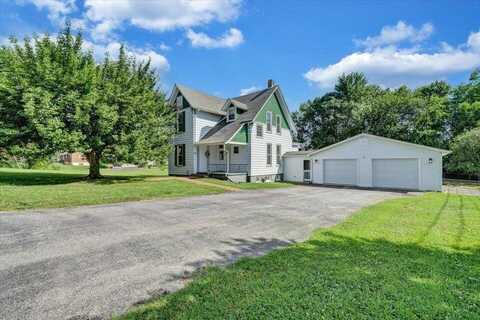 1341 Turner ST, Salem, VA 24153