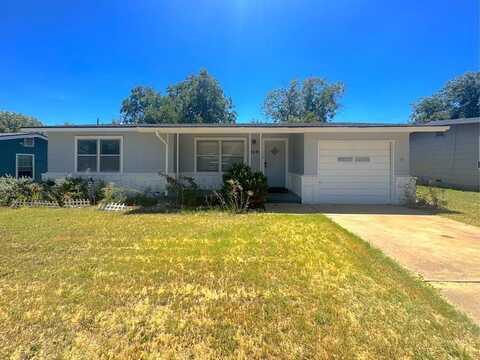 2491 Baylor Ave, San Angelo, TX 76904