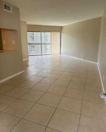 1850 N Congress Avenue, West Palm Beach, FL 33401