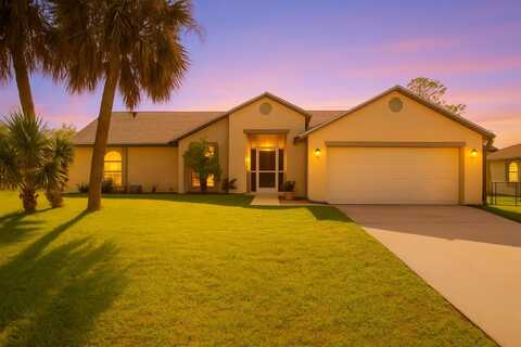 1121 Early Drive NW, Palm Bay, FL 32907