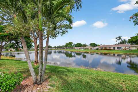 8757 Warwick Drive, Boca Raton, FL 33433