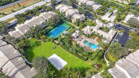 278 Village Boulevard, Tequesta, FL 33469