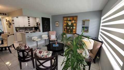 153 Sheffield G, West Palm Beach, FL 33417