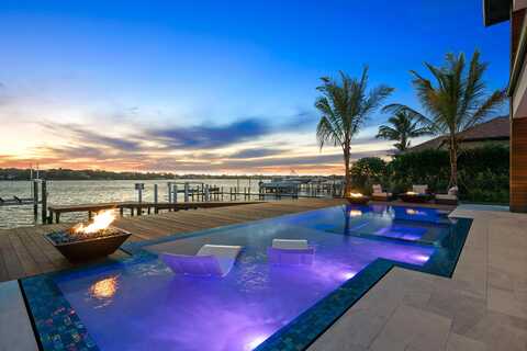 819 N Atlantic Drive, Lantana, FL 33462