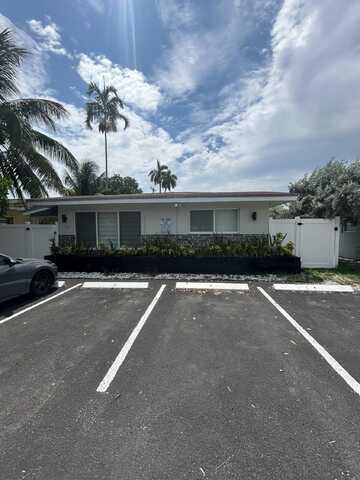 1037 NE 9th Avenue, Fort Lauderdale, FL 33304