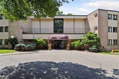 5607 Green Circle Drive, Minnetonka, MN 55343