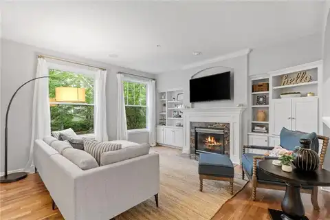 8306 Labont Way, Eden Prairie, MN 55344