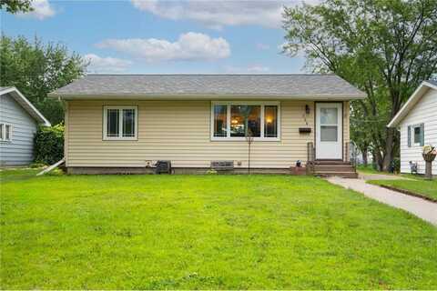 708 27th Avenue N, Saint Cloud, MN 56303