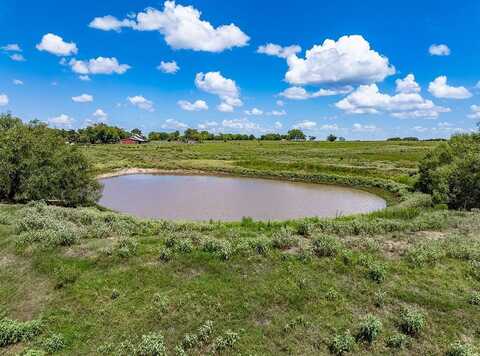 1466 County Road 253, Weimar, TX 78962