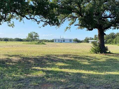 1066 Private Road 4401, Lincoln, TX 78948