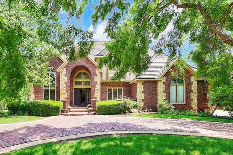 9451 E Cross Creek Ct, Wichita, KS 67206