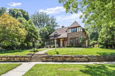 714 Oneida Place, Madison, WI 53711