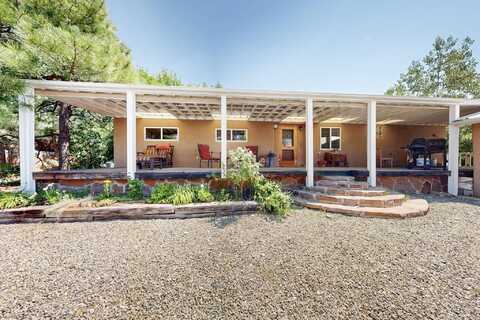 405 La Joya, Santa Fe, NM 87501