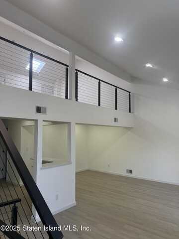47 Village Lane, Staten Island, NY 10312