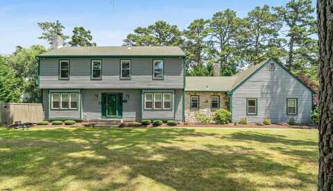 801 Lexington Ct, Smithville, NJ 08205
