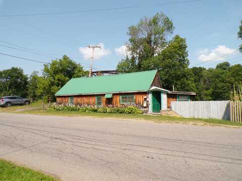 594 River Road, Norfolk, NY 13667