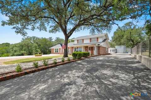 699 Floral Avenue, New Braunfels, TX 78130
