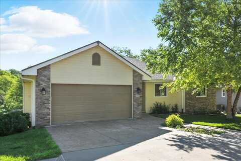 134 EAST VIEW Drive, COUNCIL BLUFFS, IA 51503