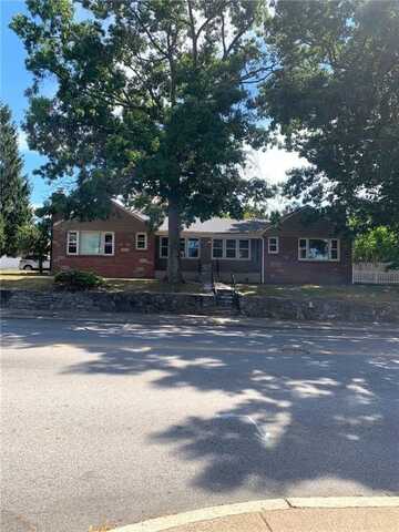 654 East Avenue, Pawtucket, RI 02860