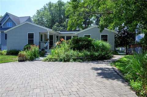 46 South River Drive, Narragansett, RI 02882