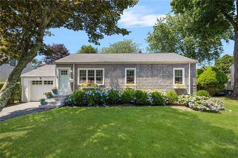 133 Carroll Avenue, Newport, RI 02840