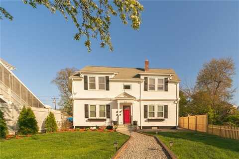 33 Fulton Street, Warwick, RI 02889