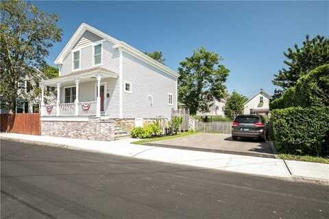 40 Grafton Street, Newport, RI 02840