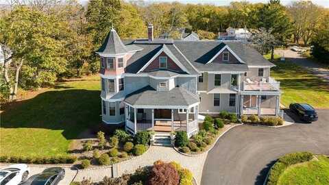 567 Bristol Ferry Road, Portsmouth, RI 02871