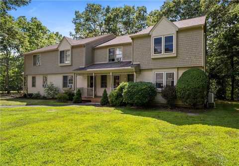 37 Niblick Circle, Coventry, RI 02816