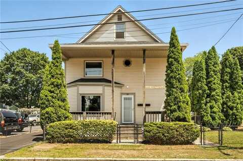 32 Jackson Street, Woonsocket, RI 02895