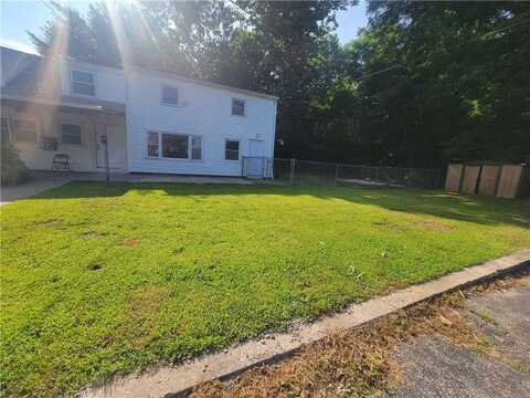8 Dewey Avenue, North Providence, RI 02911