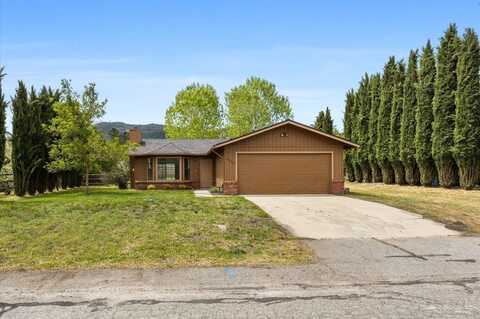 30020 Niblick Lane, Tehachapi, CA 93561