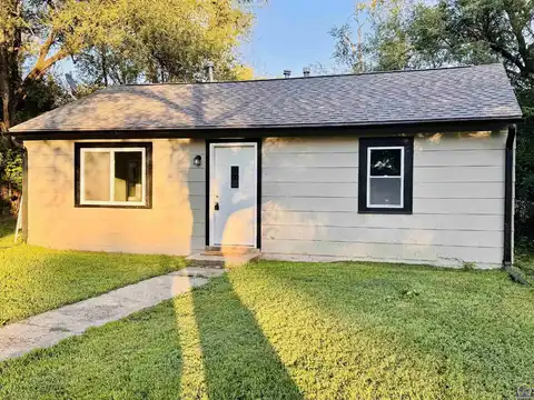 3362 SE Fremont, Topeka, KS 66605