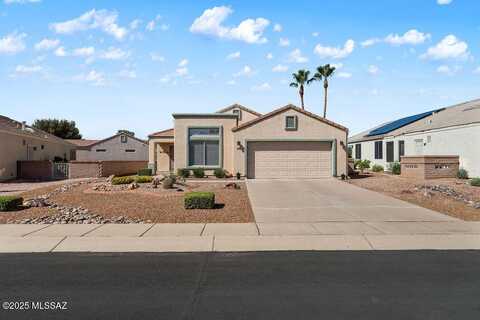 551 W Links Lane, Green Valley, AZ 85614