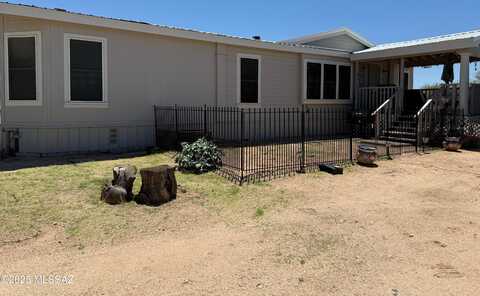 2720 W Blueflax Lane, Benson, AZ 85602