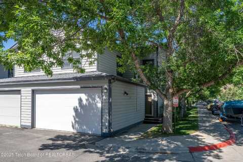 1070 ELK RUN Lane, Jackson, WY 83001