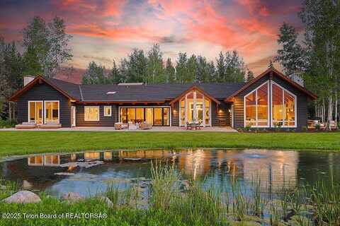 6625 N UPPER CASCADE Drive, Jackson, WY 83001