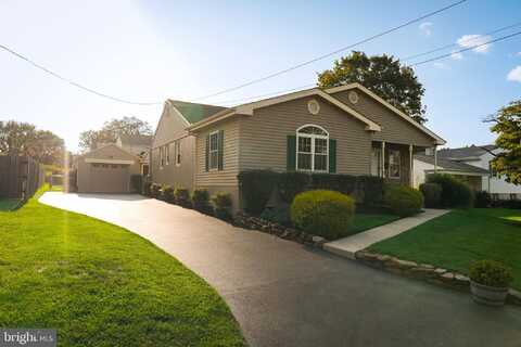 8 MCCARTHY AVENUE, LANGHORNE, PA 19047