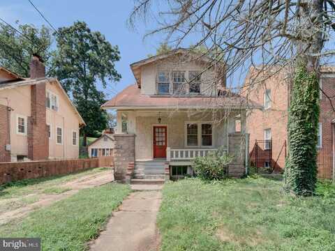 2824 MYRTLE AVENUE NE, WASHINGTON, DC 20018