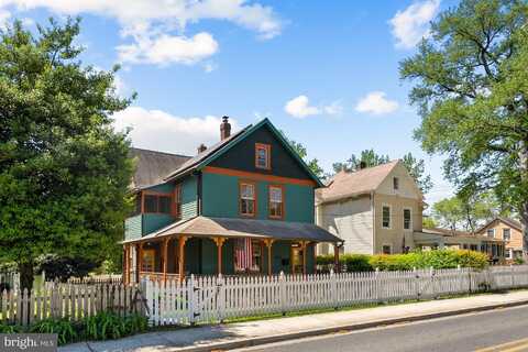 4916 40TH PLACE, HYATTSVILLE, MD 20781