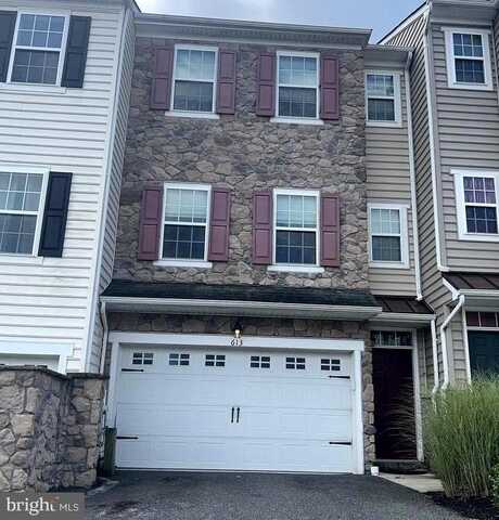 613 JACOBSON CIRCLE, NEWARK, DE 19702