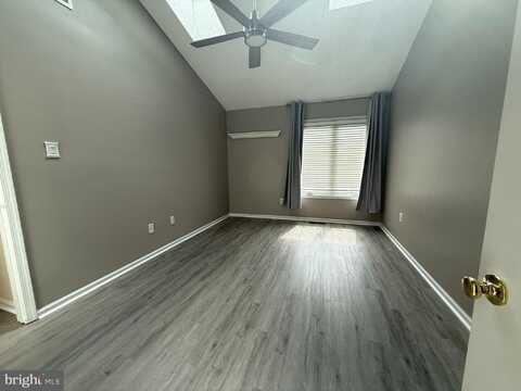 59 PAMELA COURT, LEVITTOWN, PA 19057