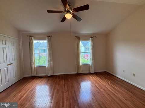 2501 CLOVER FIELD CIRCLE, HERNDON, VA 20171