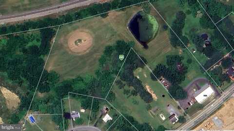 7932 JONESTOWN ROAD, HARRISBURG, PA 17112